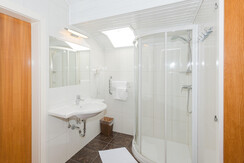 Ferienwohnung Nr. 2 Bad 1