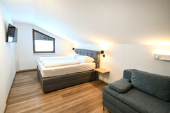 Club House Top 2 - sleeping couch for 2 persons