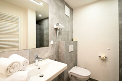 Club House Top 2 - Bathroom with shower