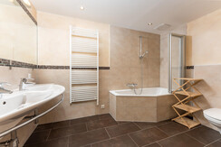 Top 10 Badzimmer mit Badewanne