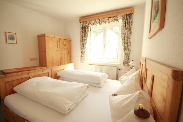 Dachsteingasse_15_Schlafzimmer