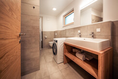 Main Bathroom with washing machine