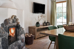 DorfinderStadt-Chalet-Teichblick-Winter