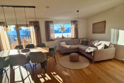 2c4e9e58-5180-44e7-85e8-b26180373ad9