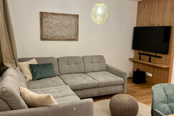 89d212ec-6c40-4ab0-8f66-e2d95d61249f