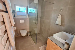 ab507fff-3ab3-446a-adb9-89c4effeb7ac