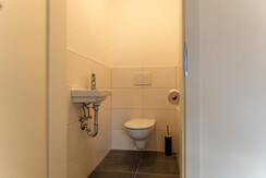 STODER - separate WC