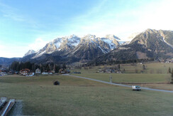 Blick zum Dachsteinmasiv