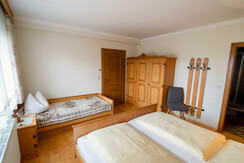 Zimmer 1. im Erdgeschoss