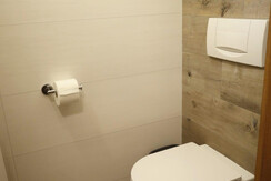 WC für Zimmer 2