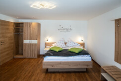 shooting-star.at-2720