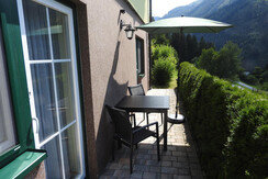 Eingang über Veranda