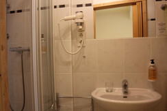 Dusche im EZ