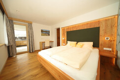 IMG_1298 (2000x1333)