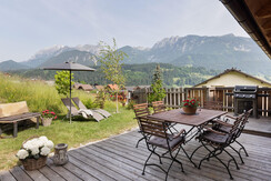 Apartment 7 with garden