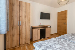 Berggeflüster | Schlafzimmer Schränke