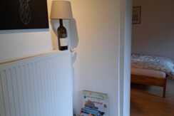 Vorraum u Blick in Schlafzimmer 2