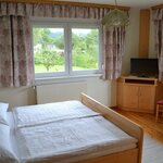 obrázek Dvojlůžkový pokoj, sprcha, WC