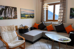 Ferienhaus Gazit | Wohnraum mit Küche