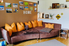 Ferienhaus Kramasuri - Wohnzimmercouch