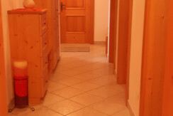 Vorraum Richtung Westen