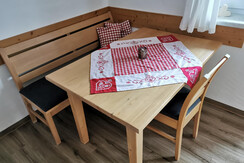 Brücklerhof - Fewo Zum Wilderer - Essecke