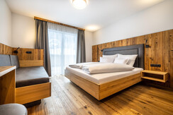 Mirzl_Teil1_Webaufloesung-1