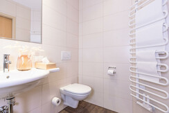 Doppelbettzimmer Steinpilz Bad Handtuchtrockner