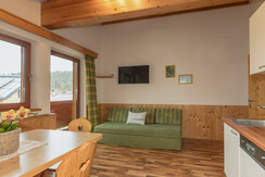 App. Grün Wohn- und Essbereich