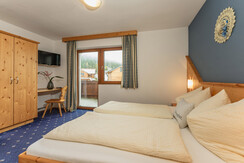 App. Blau Schlafzimmer mit Balkon