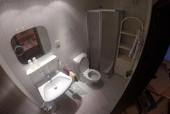 Zimmer 4, Dusche