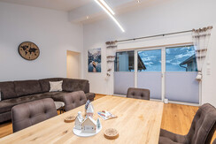 PanoramaAlpin-Apartment-myNests-Aich-Assach-Schlad