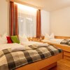 obrázek triple room with shower, WC
