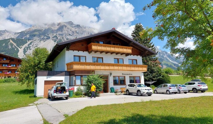 gletscherblick_sommer_1_1200x700