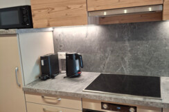 good kitchen equipment