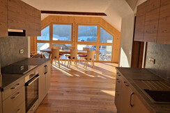 helle, große Wohn-Essküche