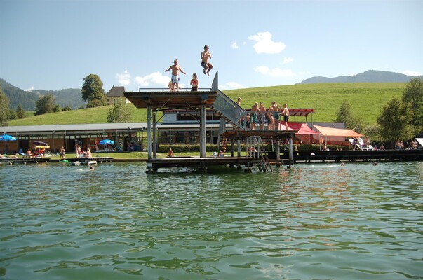 Badespaß am Putterersee