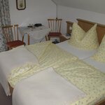 Photo of double room with shower