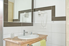 alpenland-einzelzimmer-02