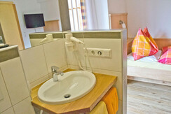 alpenland-einzelzimmer-06