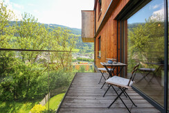 Top 6_balcony accessable from living room