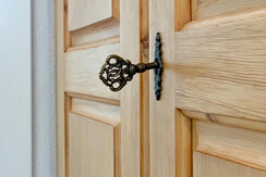 Haus Anna_App. Berg_Türe