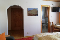 Großzügiges Doppelzimmer Haus Anneliese