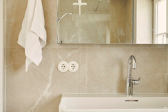 HausBachler_Almrausch_Waschbecken