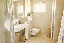 HausBachler_Edelweiß_Bad