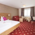 obrázek family room with shower, WC