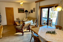 Haus-Debora-Wohn-Esszimmer