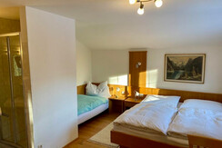 Haus-Debora-Schlafzimmer-1-OG-2