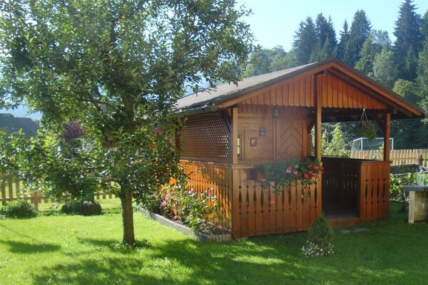 Haus Fuchs - Gartenhäuschen