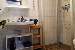 App.mit 2 Schlafräume Badezimmer Nr.1